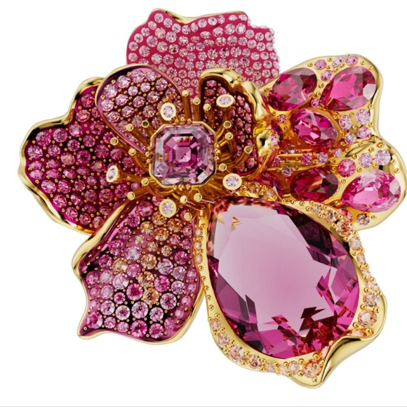 🎄RARE .Idyllia cocktail ringPavé, Flower, Pink, Gold-tone plated. 8 - Picture 8 of 13